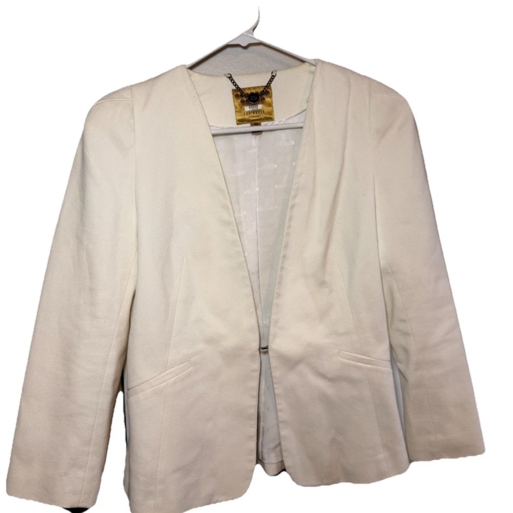 Ted Baker Women’s White Blazer Size 3 EUC